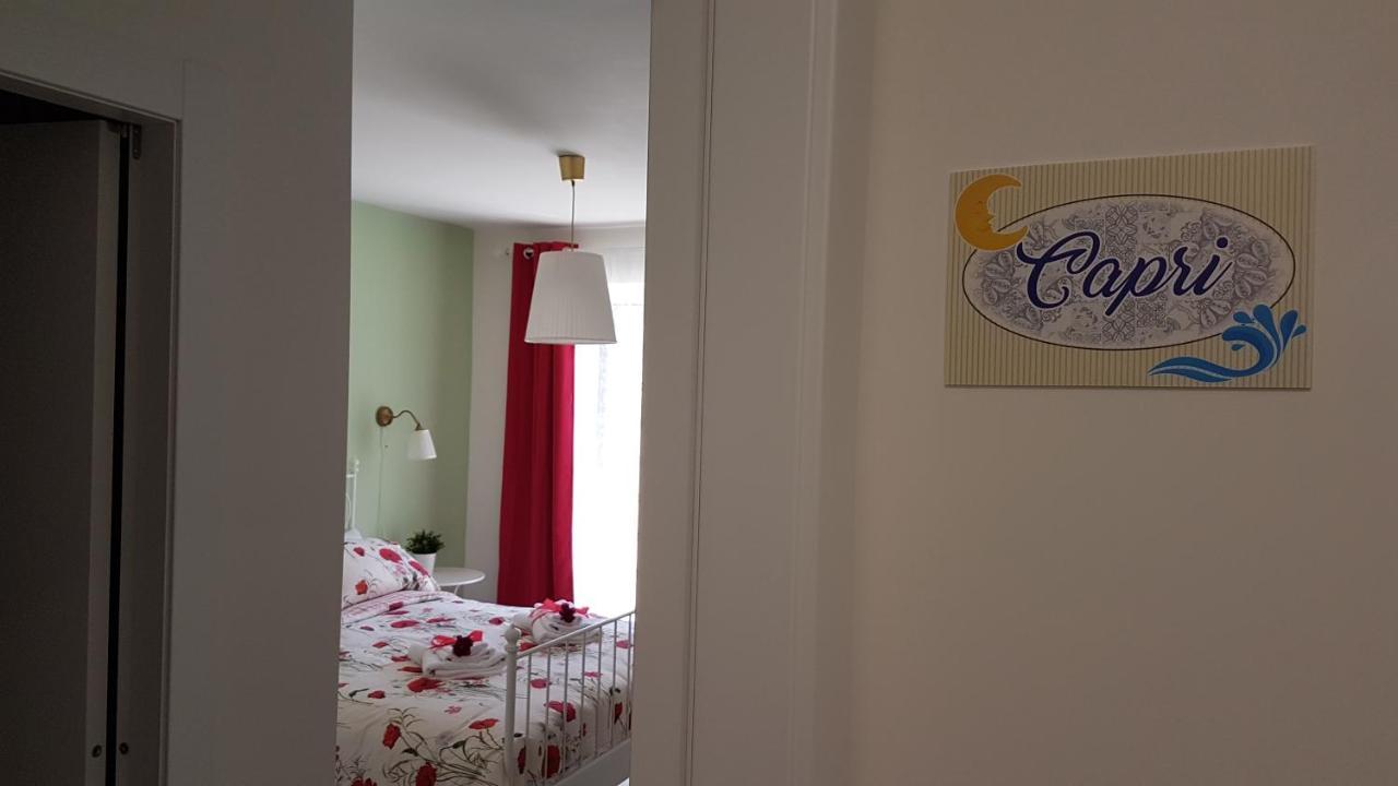 Mareluna B&B กาสเตลลัมมาเร ดิ สตาเบีย ภายนอก รูปภาพ