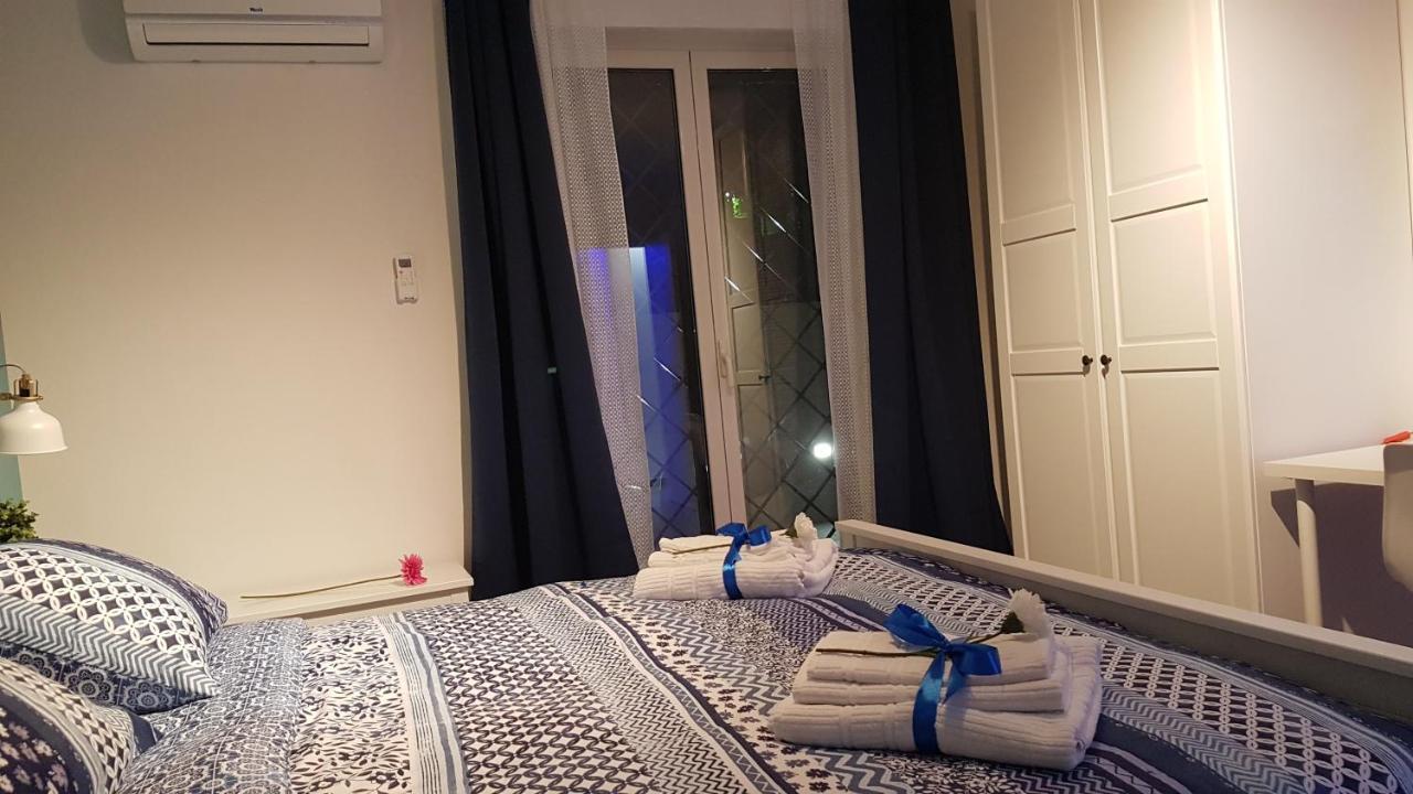 Mareluna B&B กาสเตลลัมมาเร ดิ สตาเบีย ภายนอก รูปภาพ